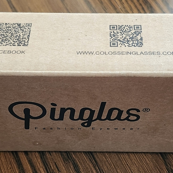 Pinglas Fashion Eyewear - Picture 6 of 6